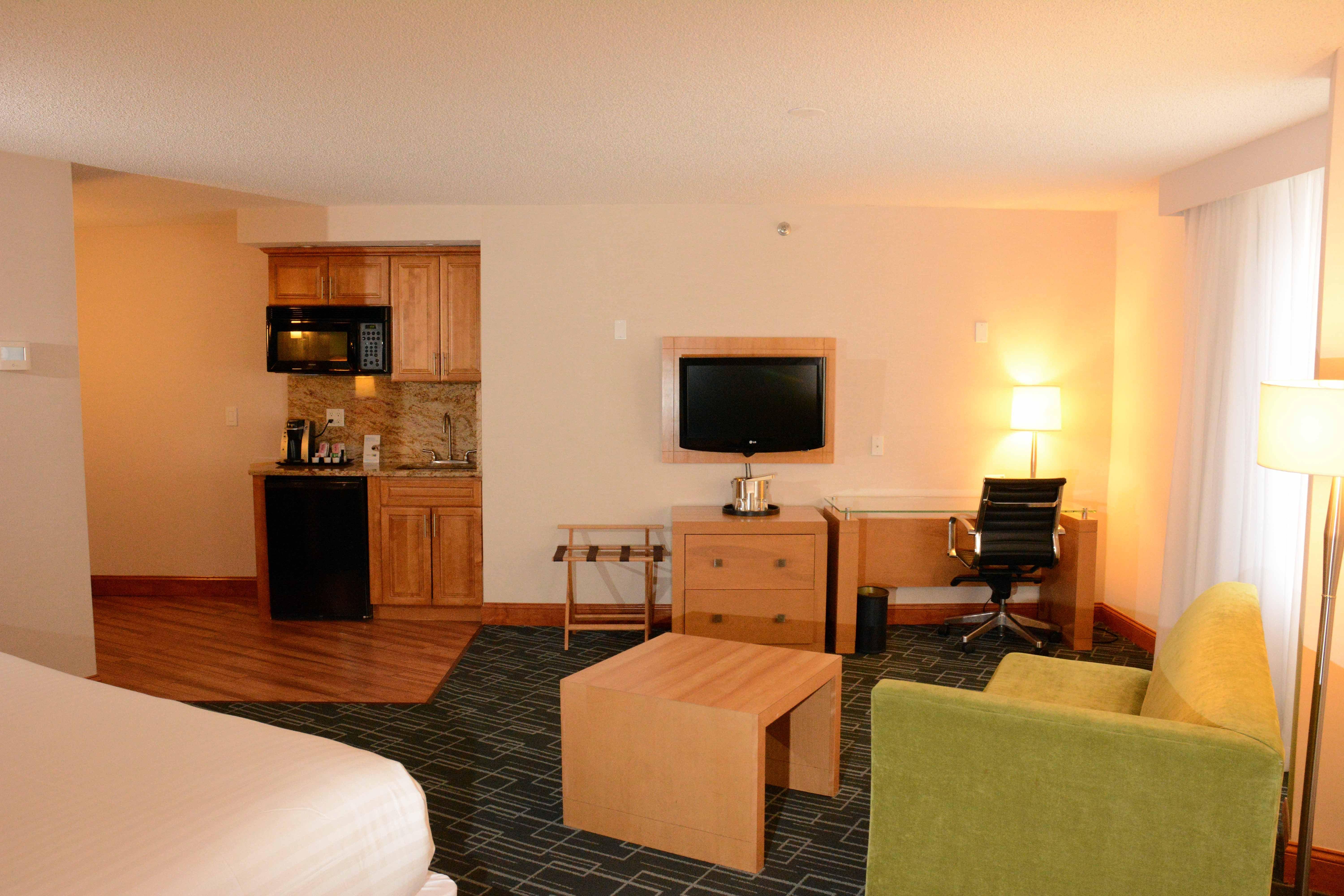 Holiday Inn Express Stamford, An Ihg Hotel المظهر الخارجي الصورة