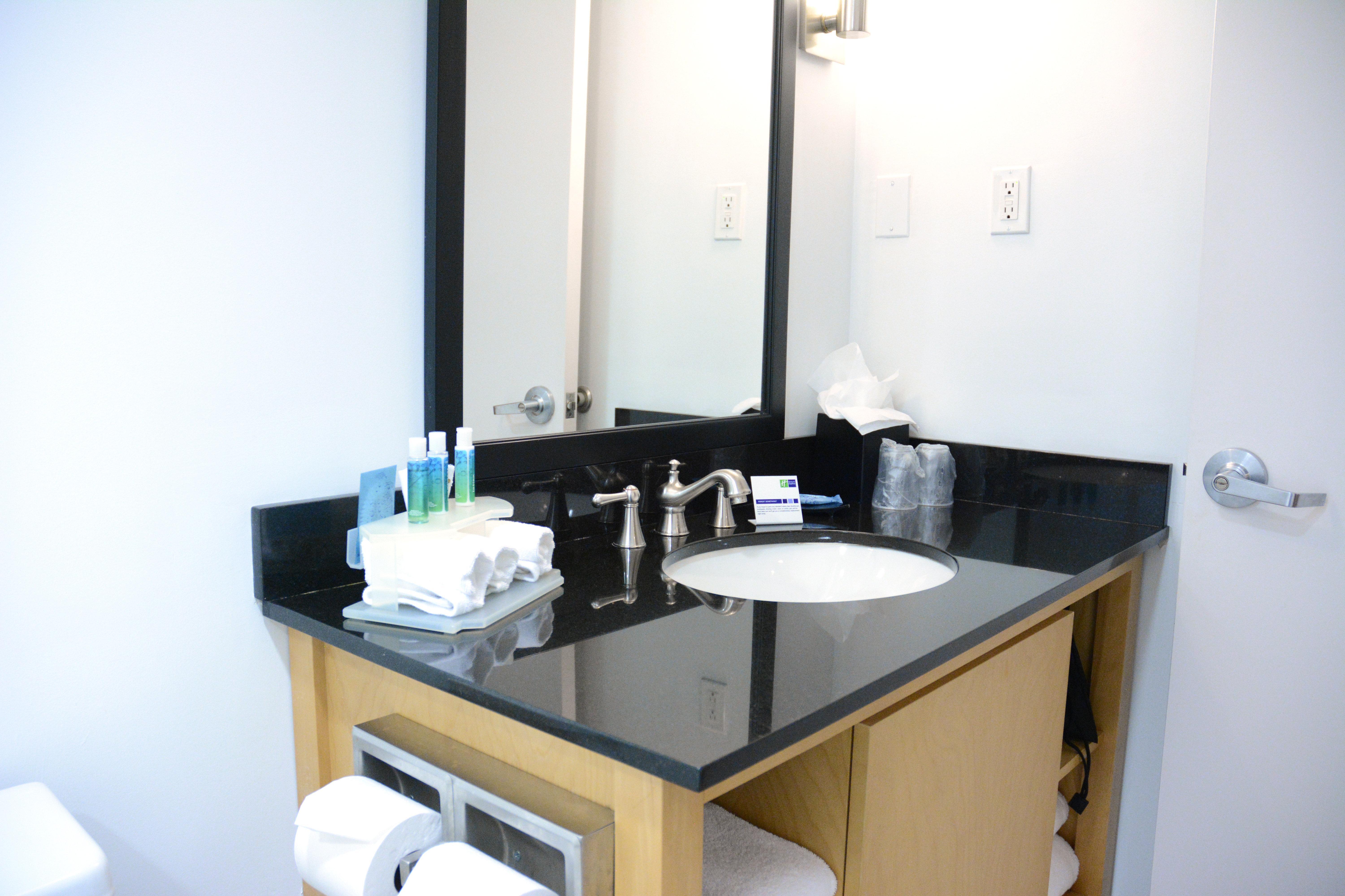 Holiday Inn Express Stamford, An Ihg Hotel المظهر الخارجي الصورة