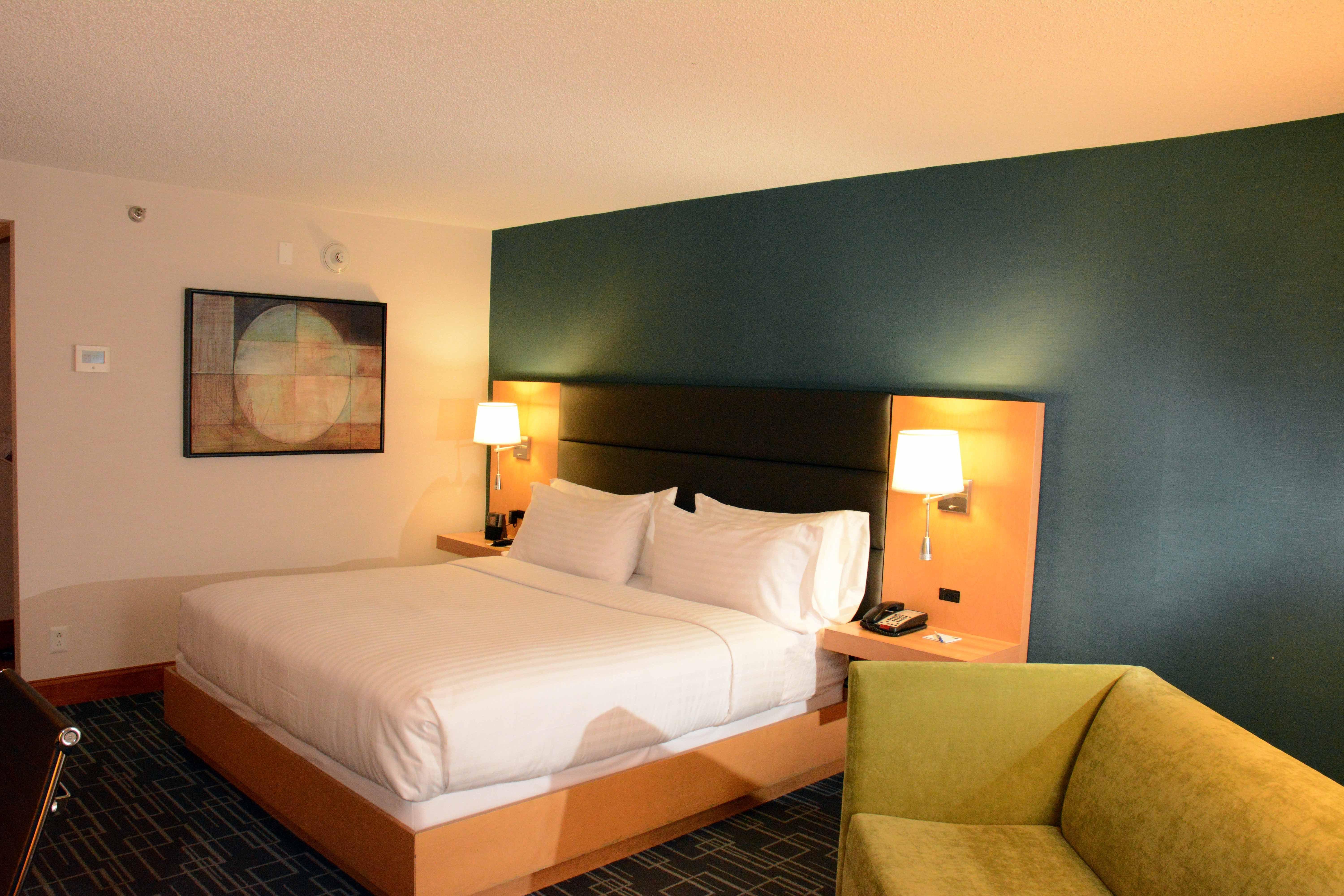 Holiday Inn Express Stamford, An Ihg Hotel المظهر الخارجي الصورة