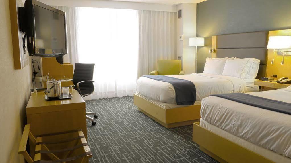Holiday Inn Express Stamford, An Ihg Hotel المظهر الخارجي الصورة